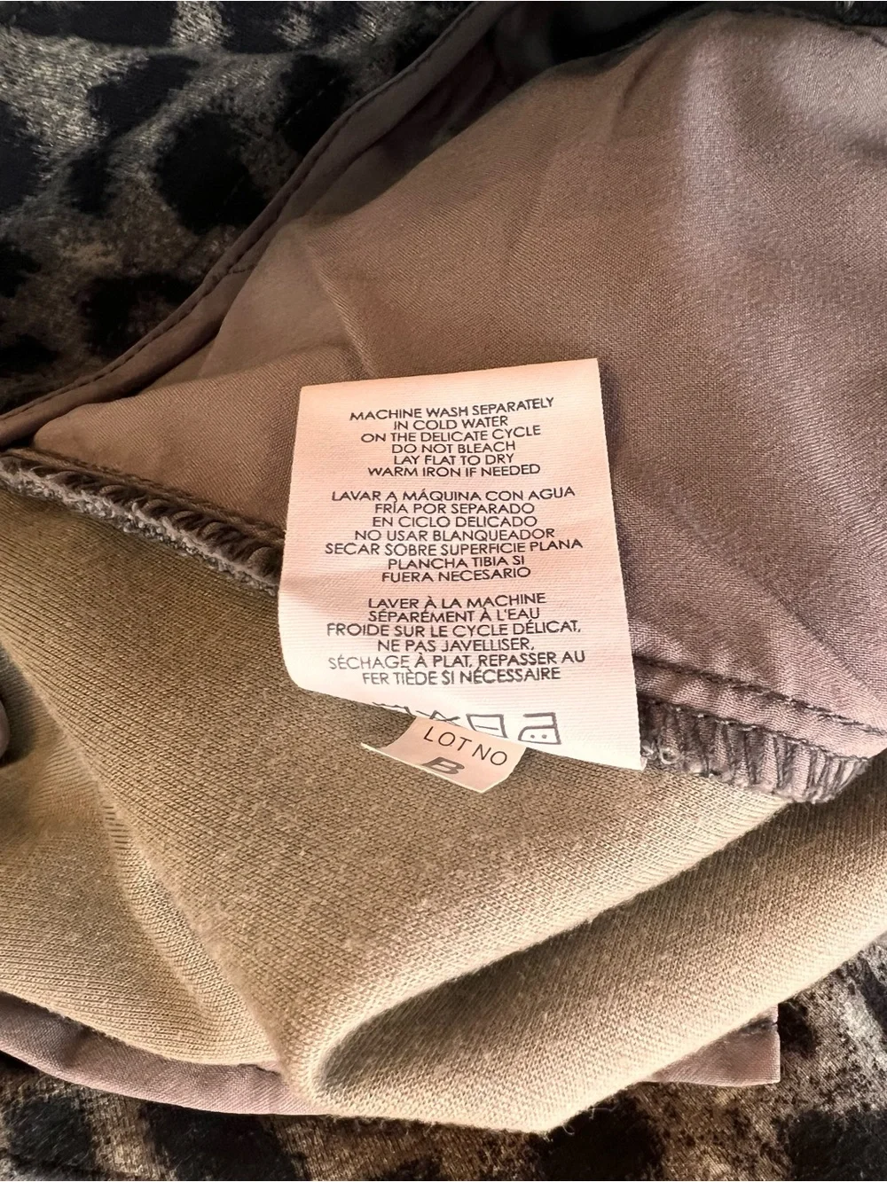 CAbi soft sleek